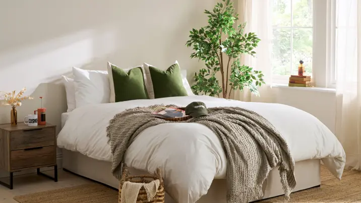 Cosmopolitan UK launches brand licensing partnership with Dreams