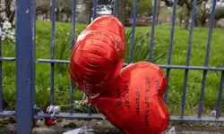 Judge allows killers to be named